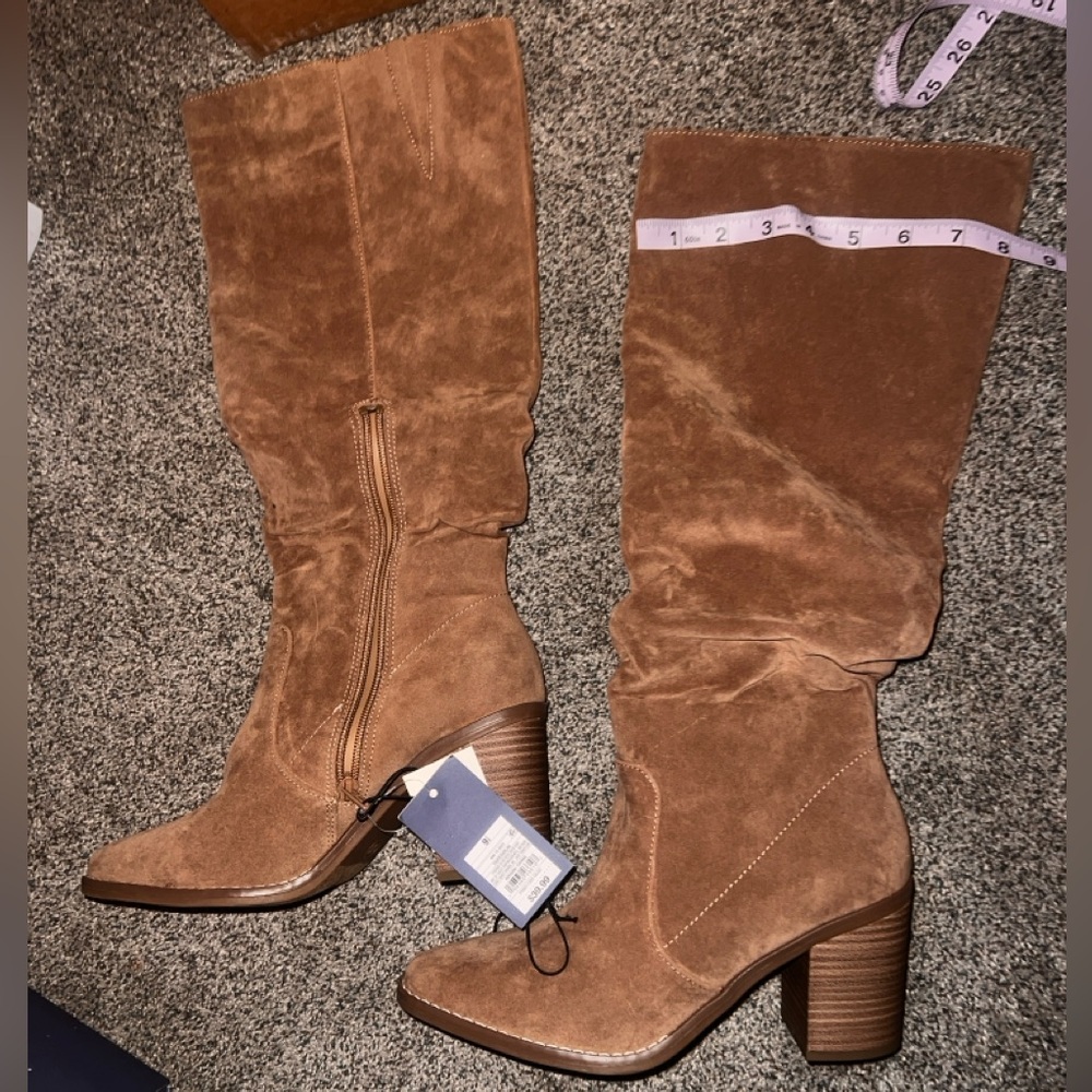 Universal Thread suede boots